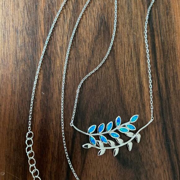 Sterling Silver Necklace with Blue Opalite Leaves - 925 Stamped - 17 in - NEW - Picture 6 of 8